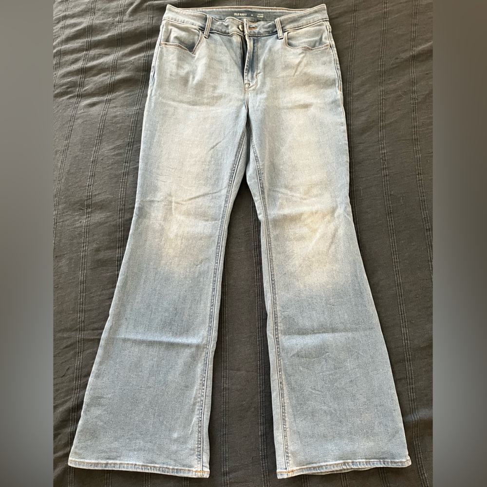 Old Navy High Waist Flare Jean